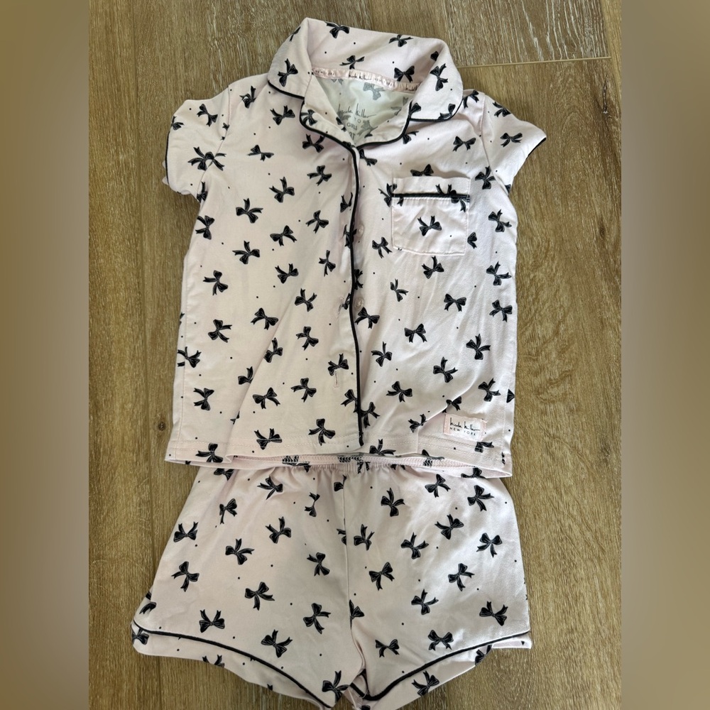 Nicole Miller Girls' Light Pink Short-Sleeve Bow Print Pajama Set